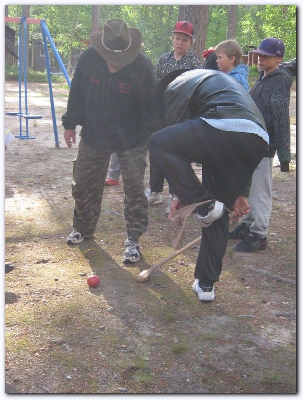 602x801 pixels (219K)